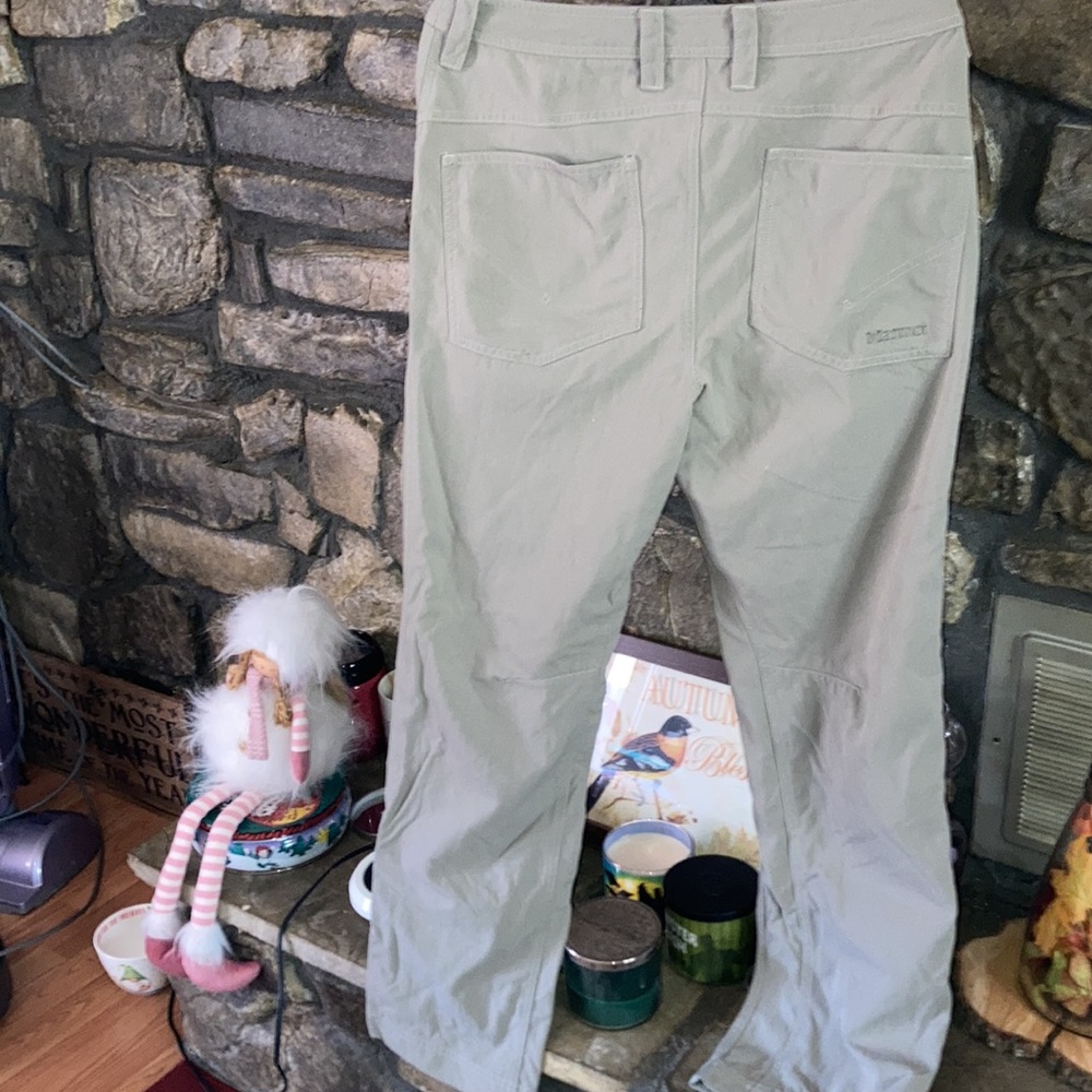 Marmot mens pants. Size 33 x 34. 31 inseam. Good used condition. - Picture 6 of 7